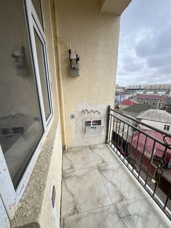Satılır 2 otaqlı mənzil 64 m²