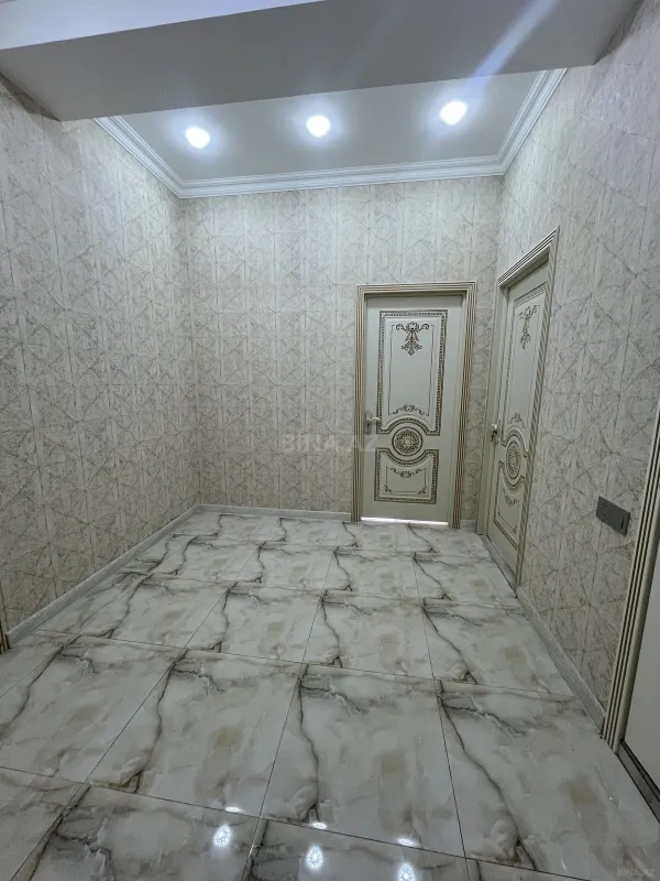 Satılır 2 otaqlı mənzil 64 m²