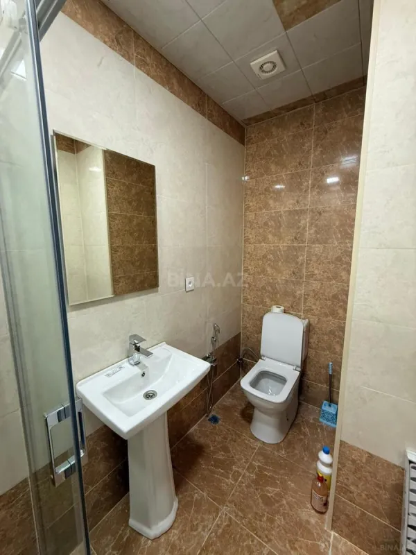 Kirayə verilir 2 otaqlı mənzil 78 m²
