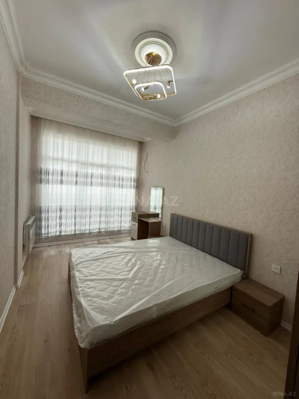 Kirayə verilir 2 otaqlı mənzil 78 m²