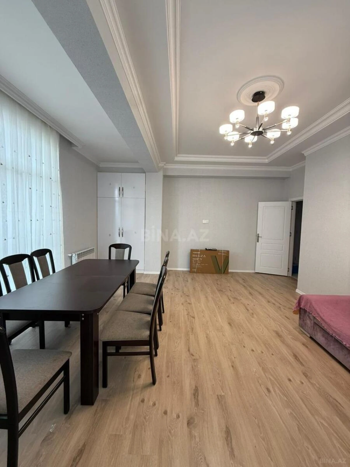 Kirayə verilir 2 otaqlı mənzil 78 m²