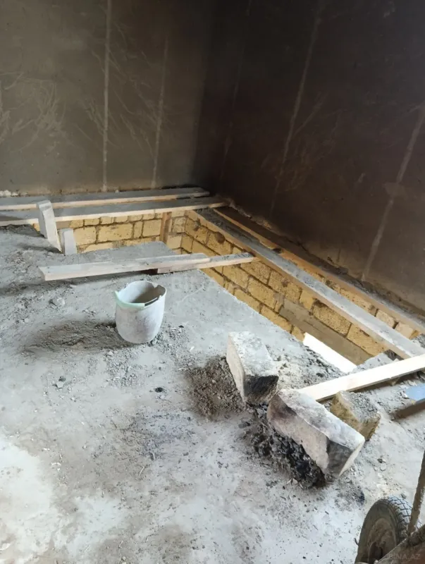 Satılır 5 otaqlı həyət evi 162 m²