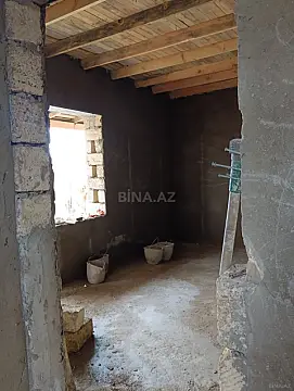 Satılır 5 otaqlı həyət evi 162 m²