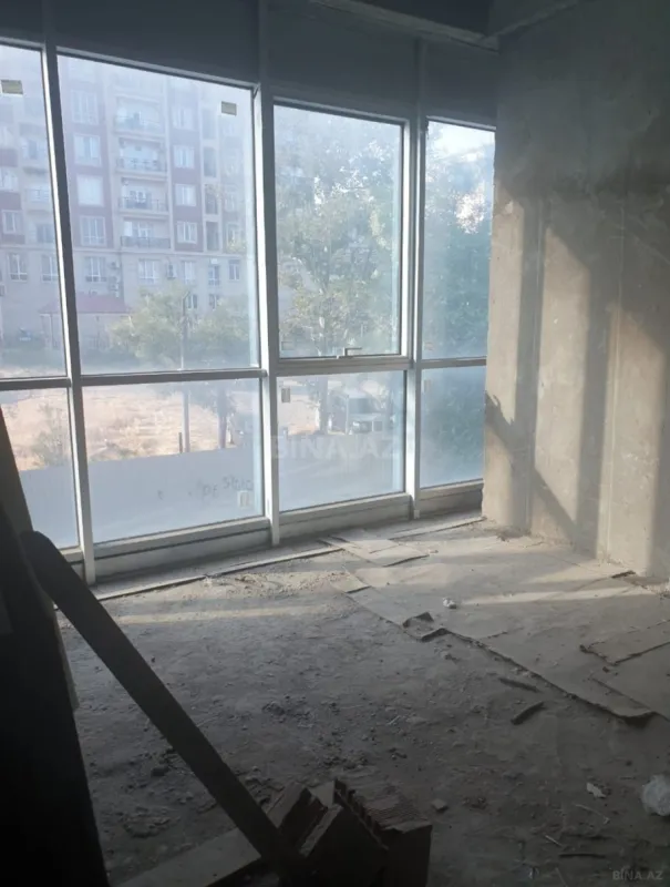 Kirayə verilir obyekt 1120 m²