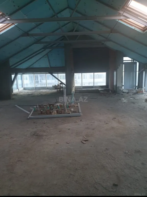 Kirayə verilir obyekt 1120 m²