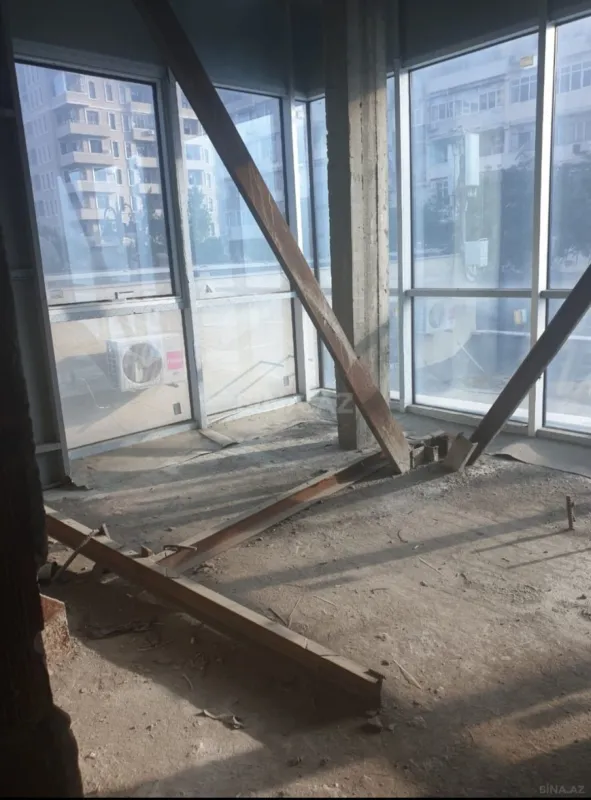 Kirayə verilir obyekt 1120 m²