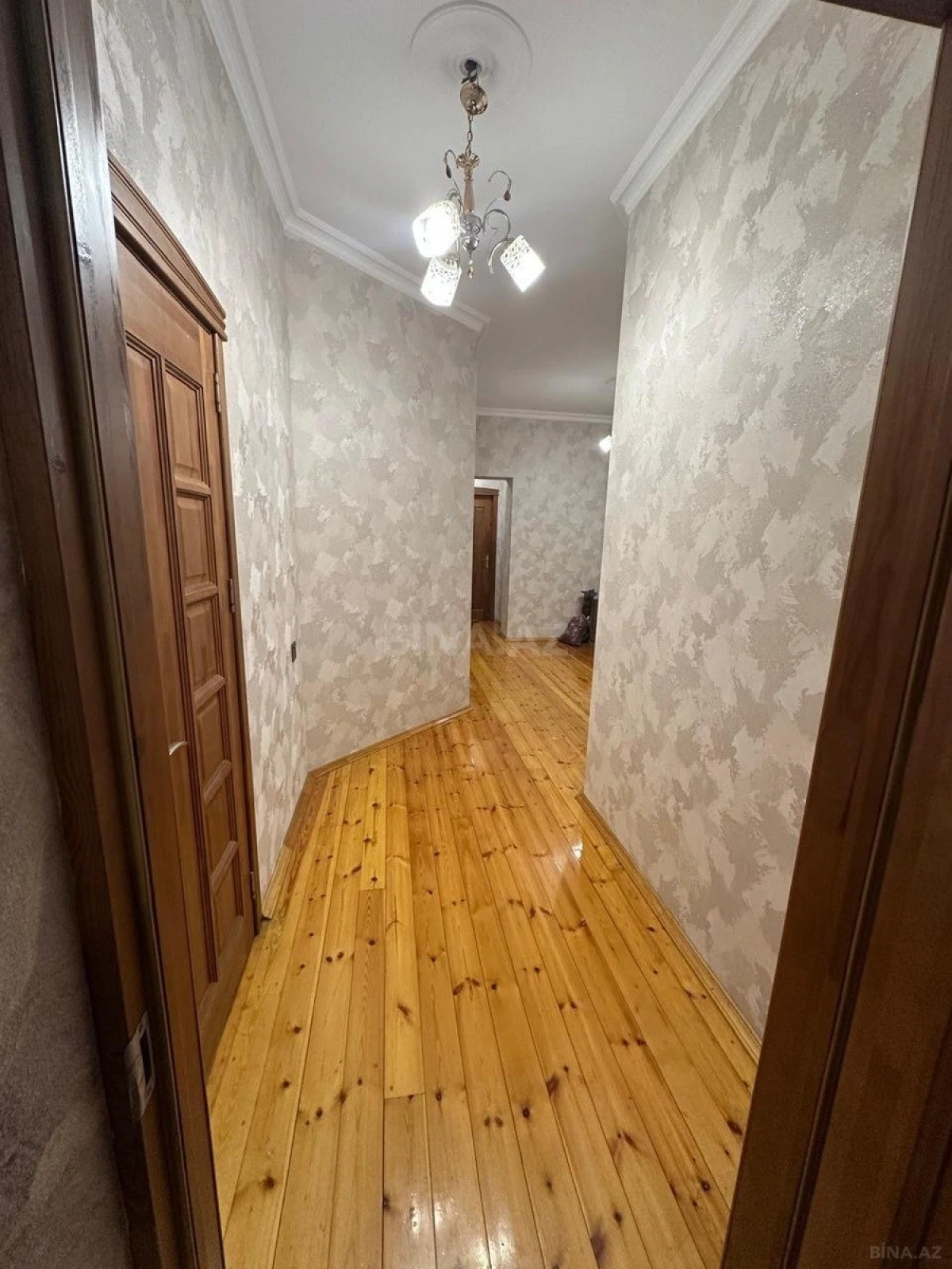 Kirayə verilir 3 otaqlı mənzil 100 m²