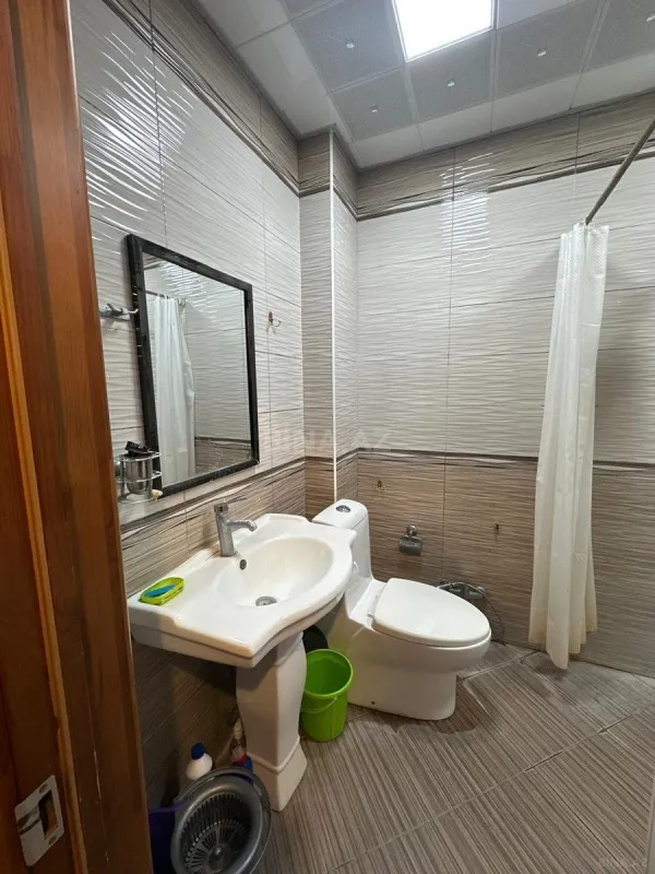 Kirayə verilir 3 otaqlı mənzil 100 m²