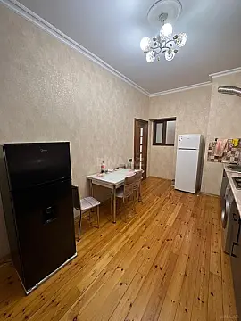 Kirayə verilir 3 otaqlı mənzil 100 m²