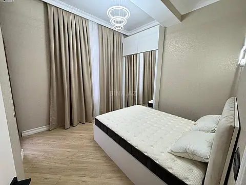 Kirayə verilir 2 otaqlı mənzil 55 m²