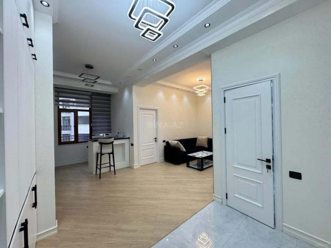 Kirayə verilir 2 otaqlı mənzil 55 m²