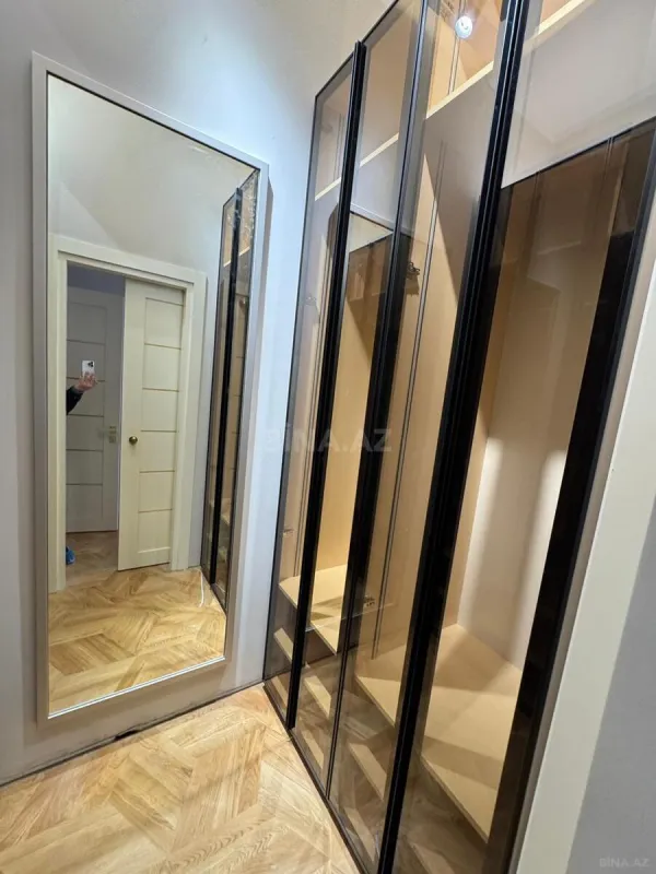 Kirayə verilir 3 otaqlı mənzil 160 m²