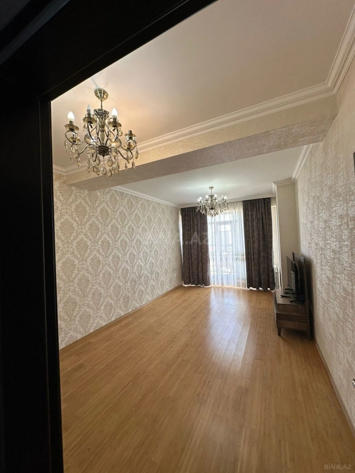 Satılır 2 otaqlı mənzil 80 m²