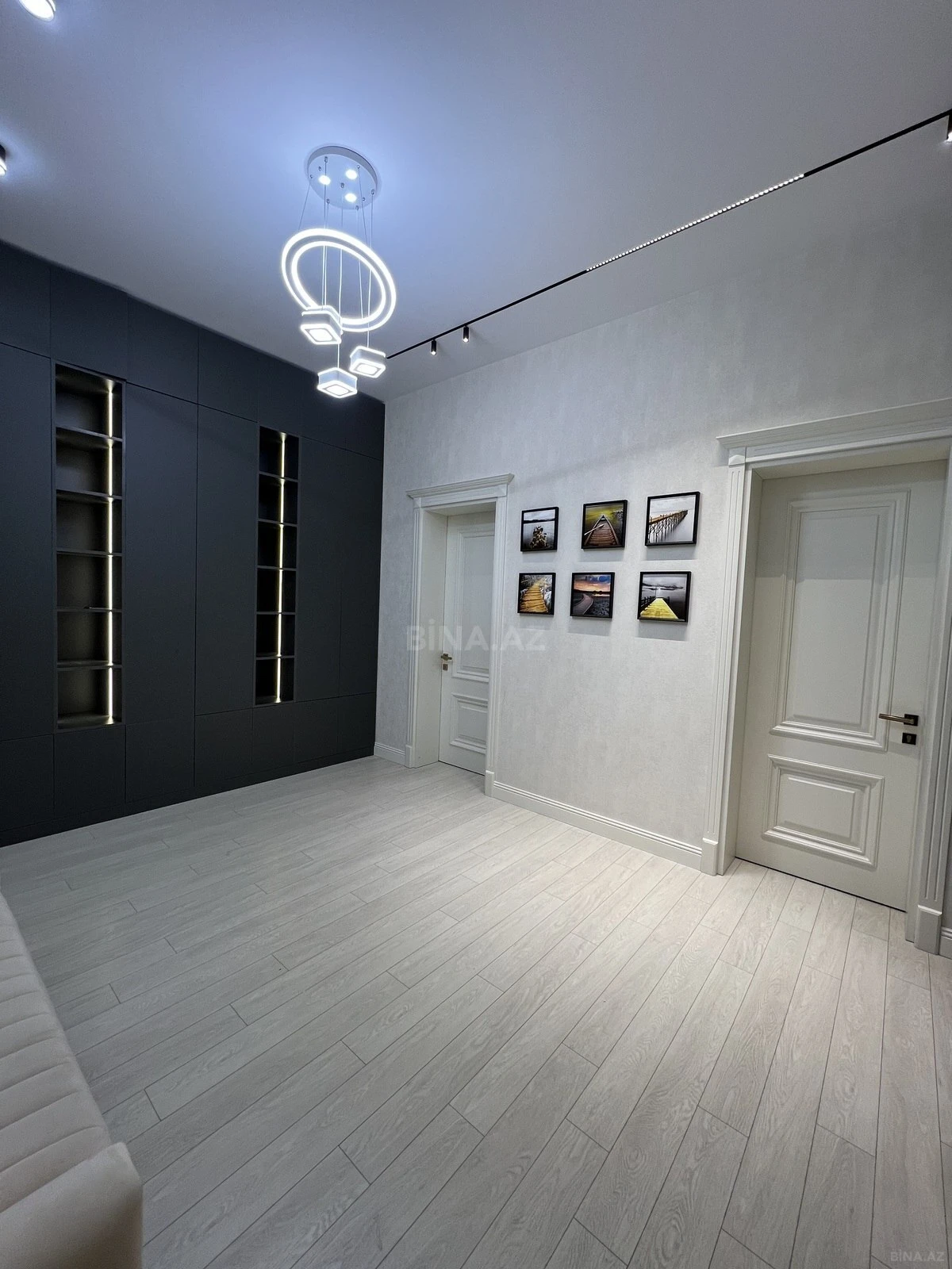 Satılır 3 otaqlı mənzil 107 m²
