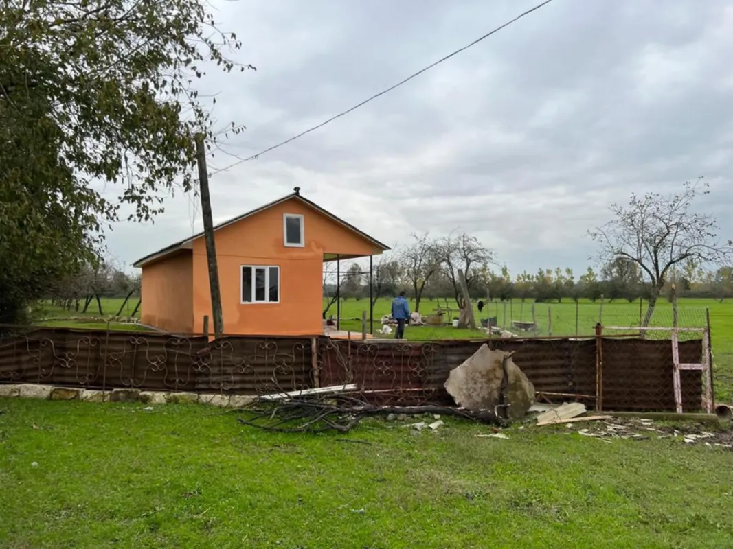 Satılır torpaq sahəsi 400 m²