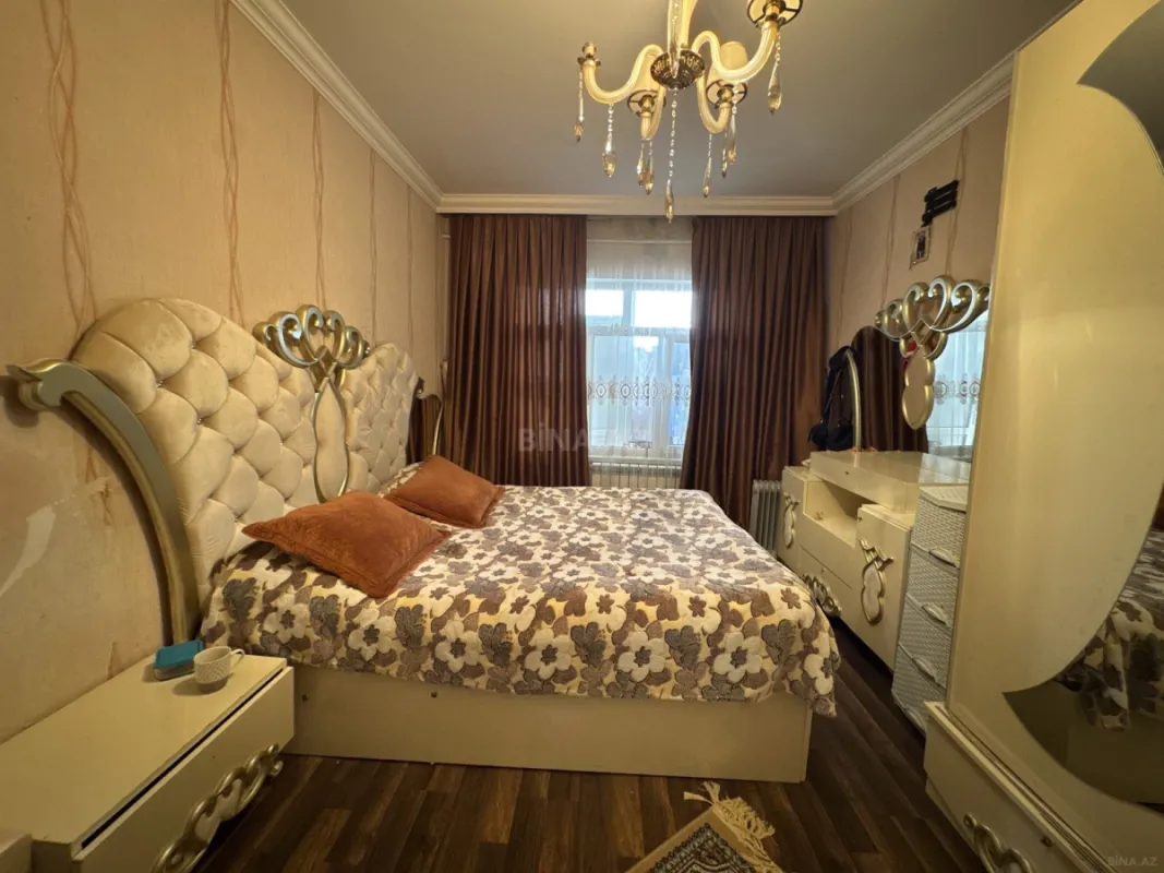 Satılır 2 otaqlı mənzil 55 m²
