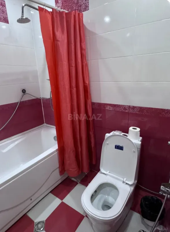 Kirayə verilir 3 otaqlı mənzil 138 m²