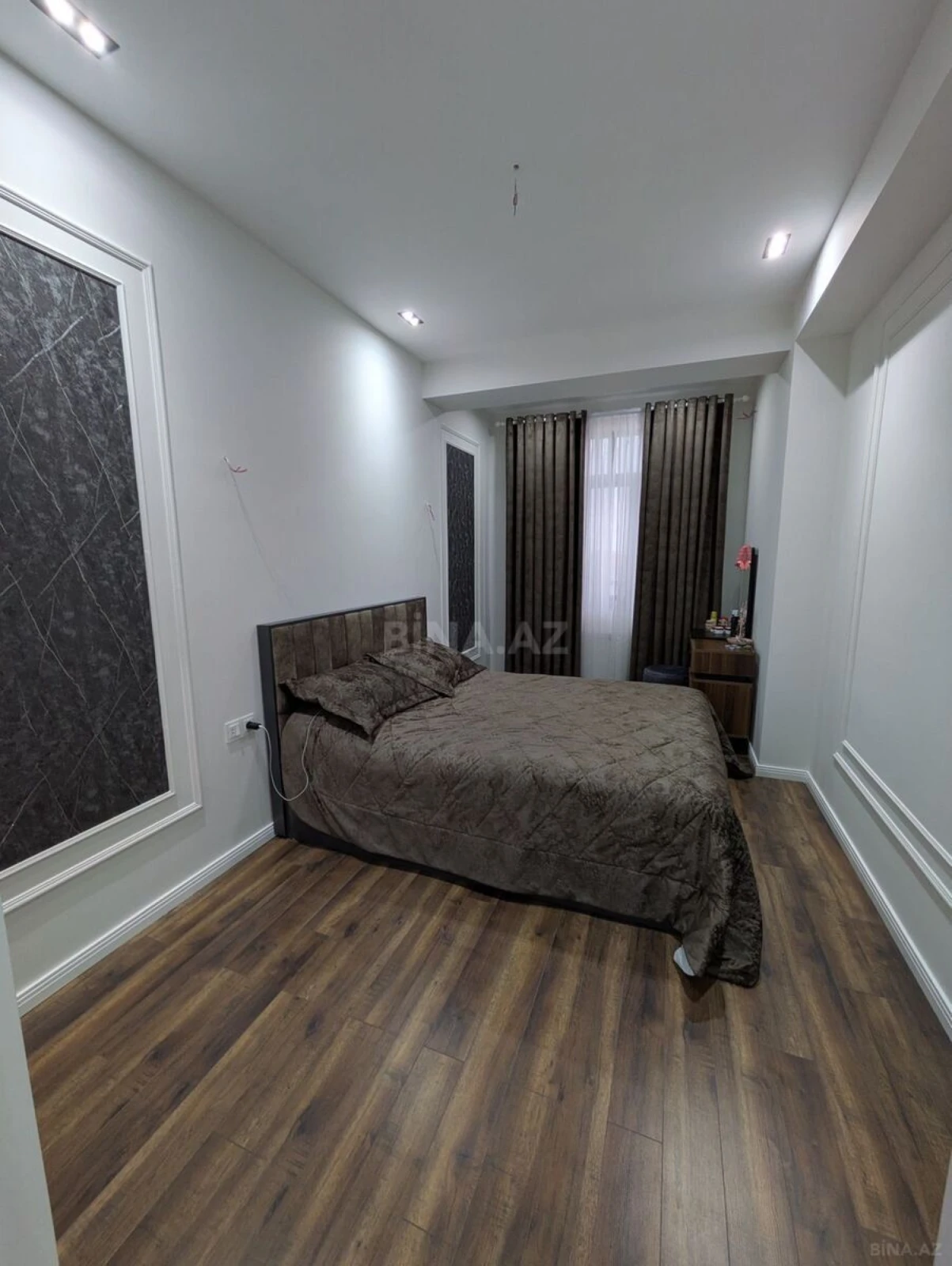 Satılır 3 otaqlı mənzil 110 m²