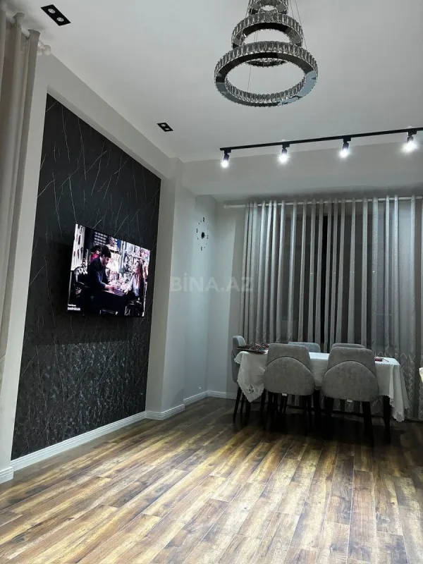 Satılır 3 otaqlı mənzil 110 m²