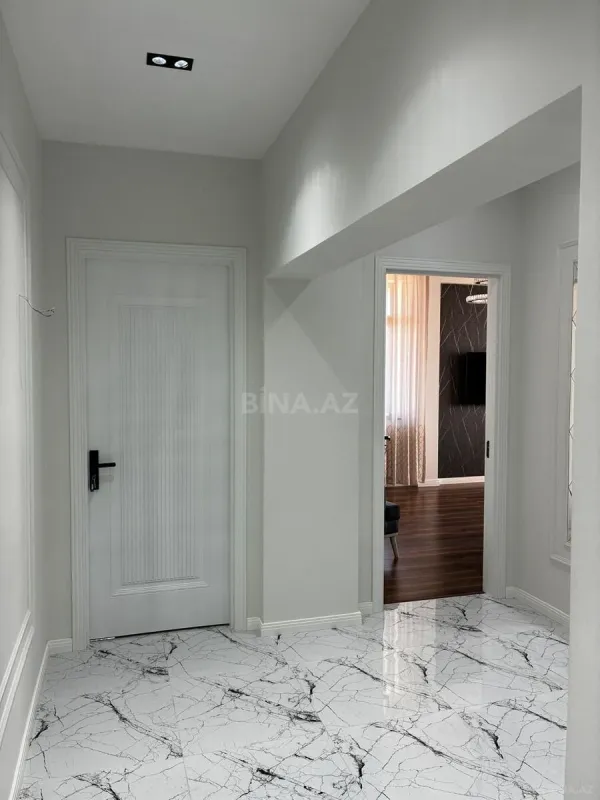 Satılır 3 otaqlı mənzil 110 m²