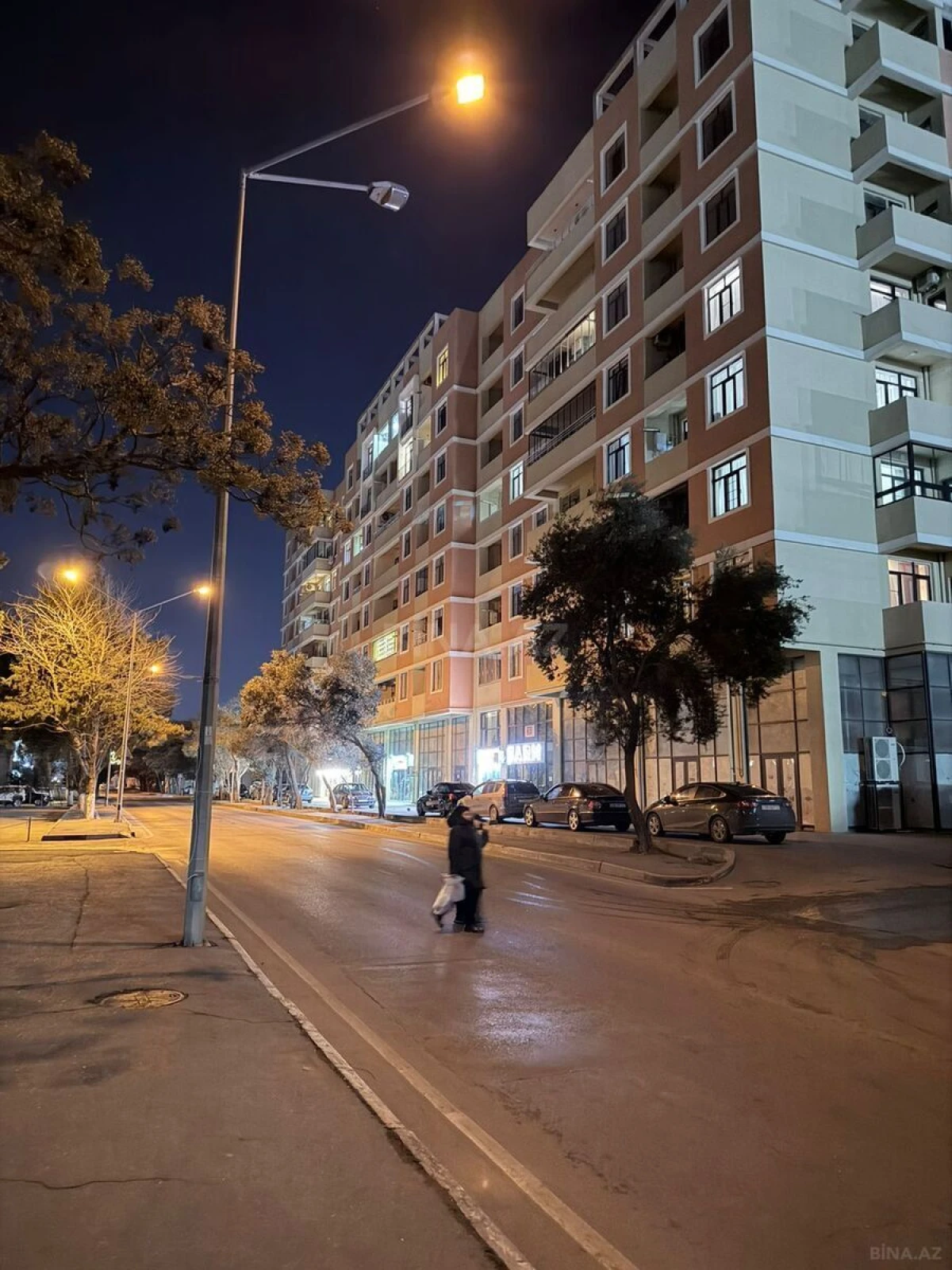 Satılır 3 otaqlı mənzil 110 m²