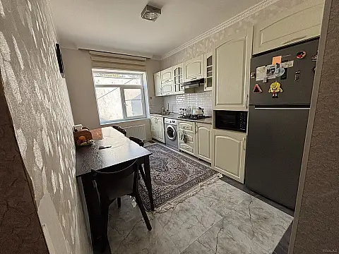 Satılır 4 otaqlı həyət evi 110 m²