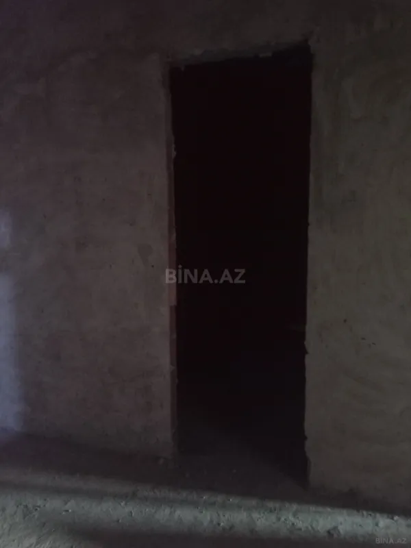 Satılır 2 otaqlı mənzil 81.7 m²