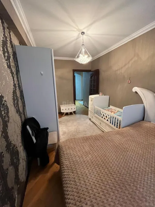 Satılır 3 otaqlı mənzil 85 m²