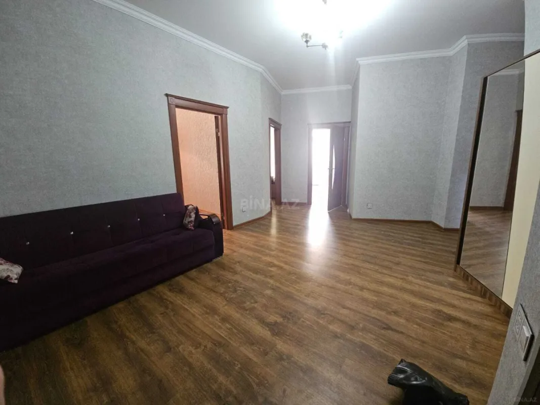 Kirayə verilir 3 otaqlı mənzil 110 m²
