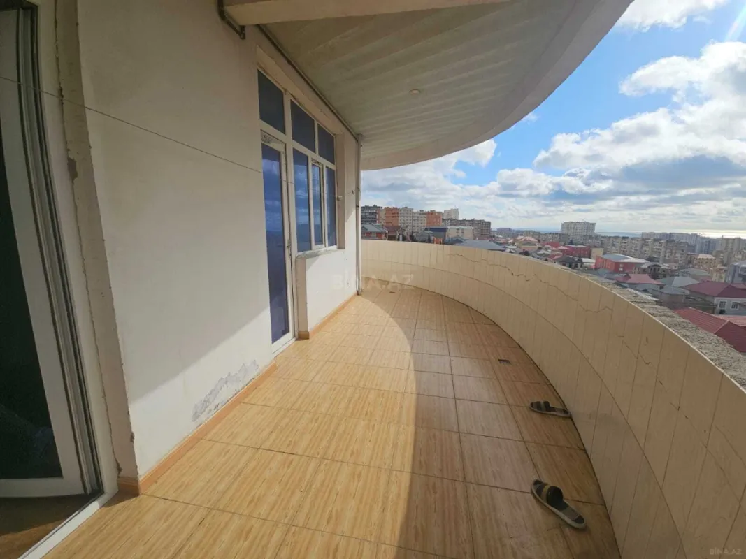 Kirayə verilir 3 otaqlı mənzil 110 m²