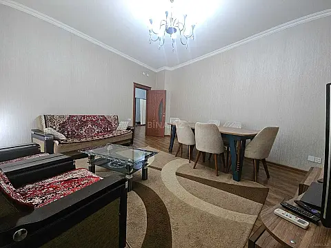 Kirayə verilir 3 otaqlı mənzil 110 m²