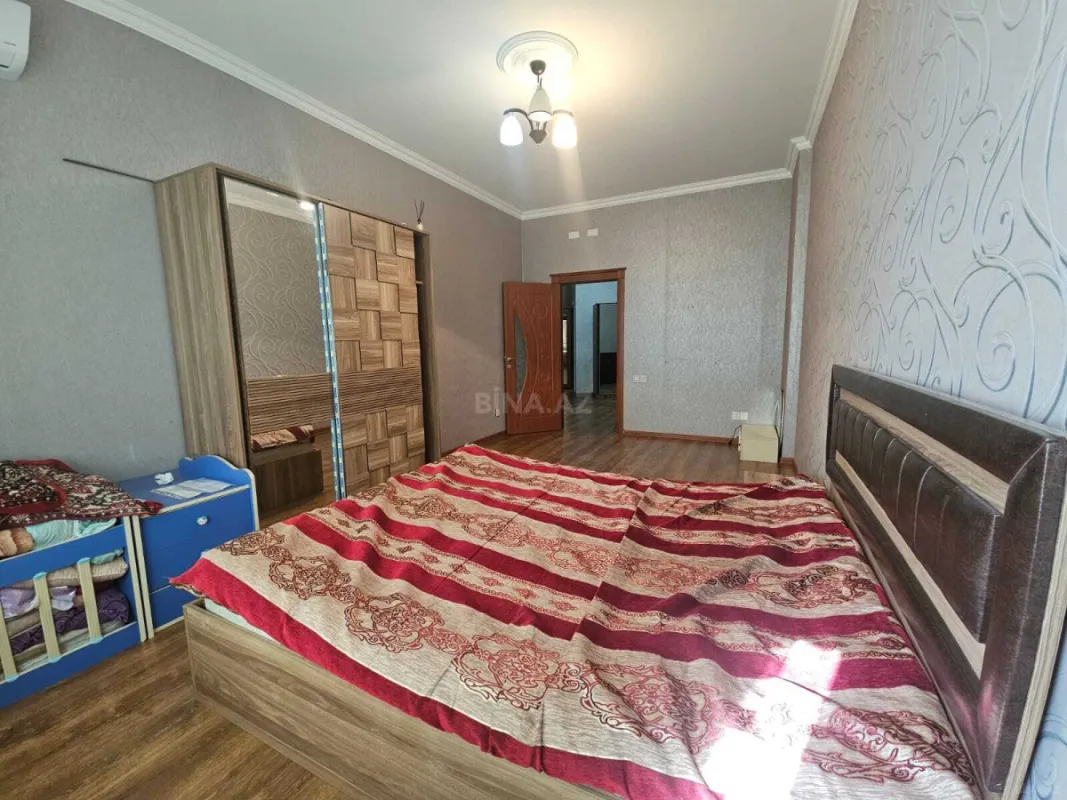 Kirayə verilir 3 otaqlı mənzil 110 m²