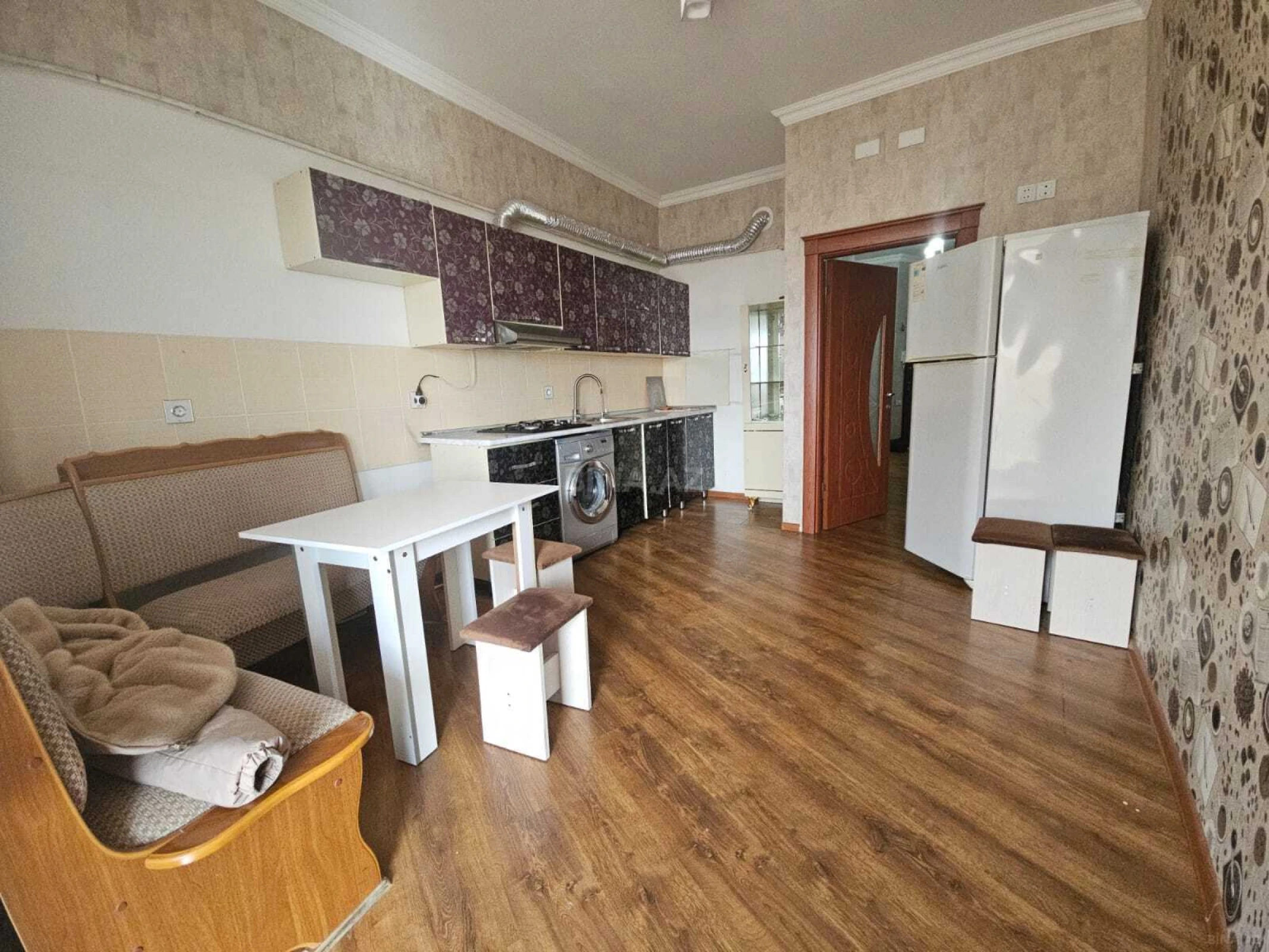 Kirayə verilir 3 otaqlı mənzil 110 m²