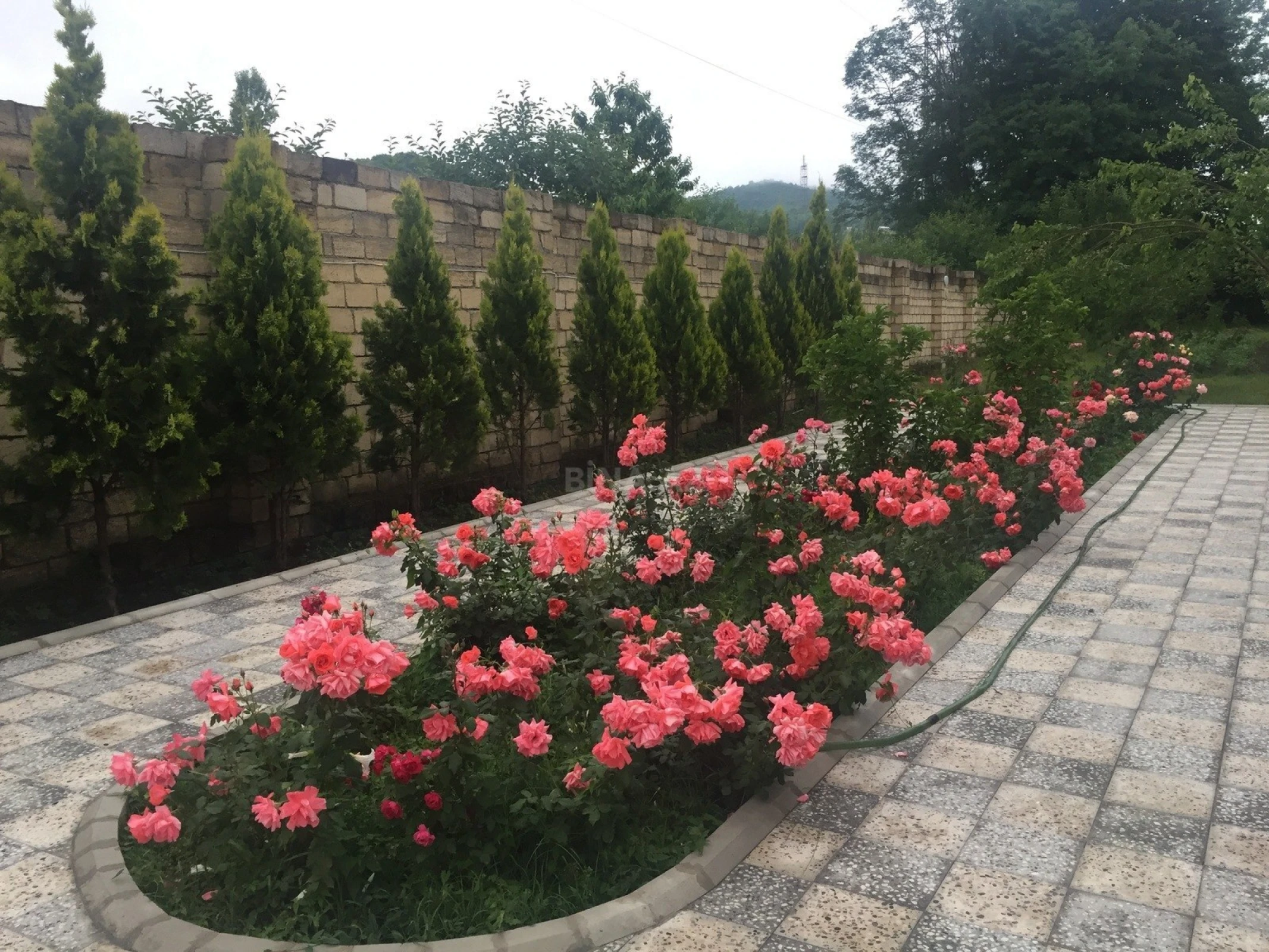 Satılır 5 otaqlı həyət evi 170 m²