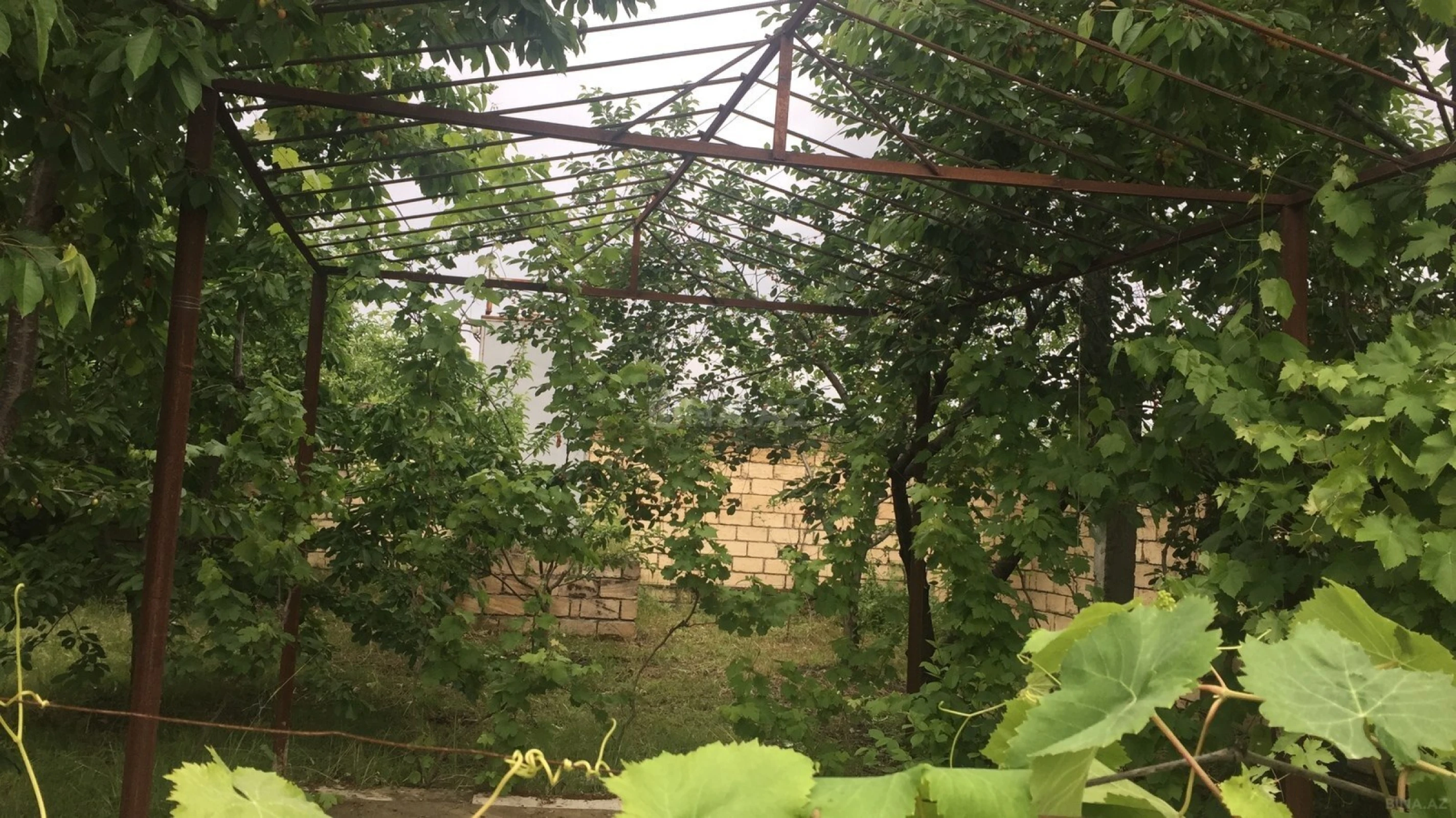 Satılır 5 otaqlı həyət evi 170 m²