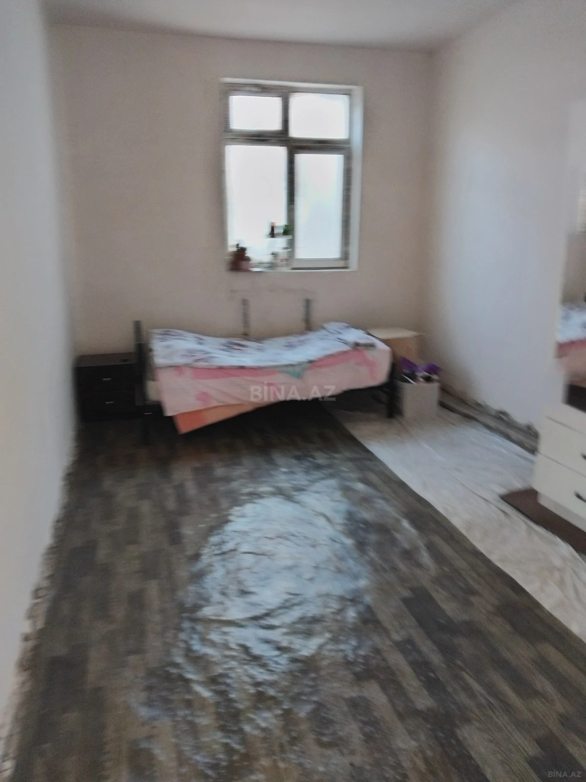 Satılır 5 otaqlı həyət evi 212 m²