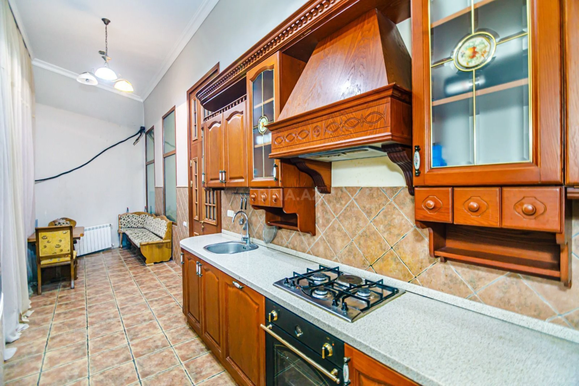 Kirayə verilir 3 otaqlı mənzil 120 m²