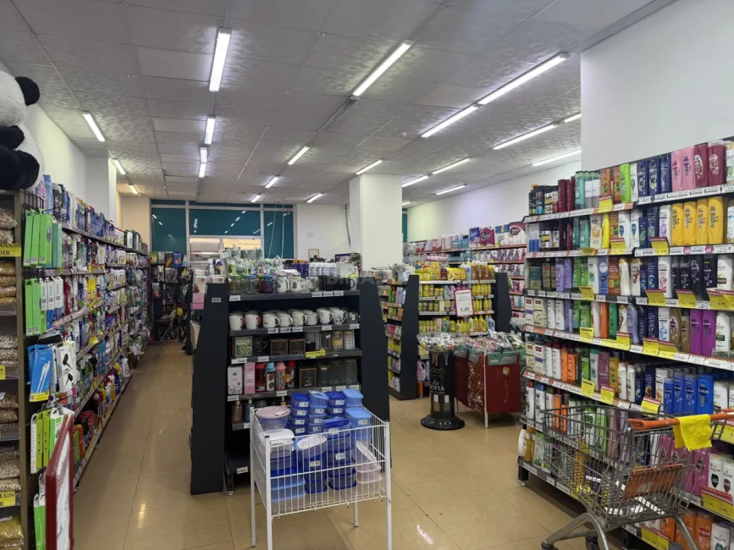 Satılır obyekt 96.6 m²