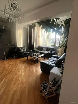 Kirayə verilir 3 otaqlı mənzil 81 m² — Bakı 3 otaq 81.00 m²