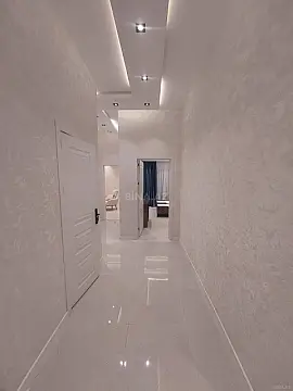 Kirayə verilir 2 otaqlı mənzil 89 m²