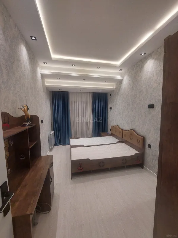 Kirayə verilir 2 otaqlı mənzil 89 m²