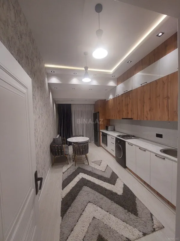 Kirayə verilir 2 otaqlı mənzil 89 m²