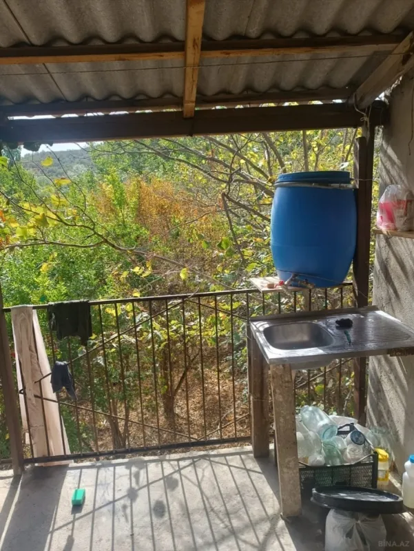 Satılır 6 otaqlı həyət evi 150 m²