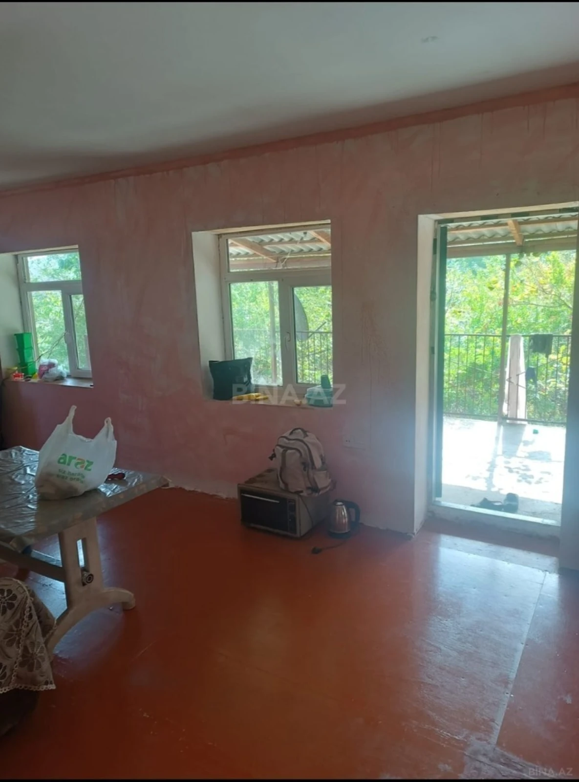 Satılır 6 otaqlı həyət evi 150 m²