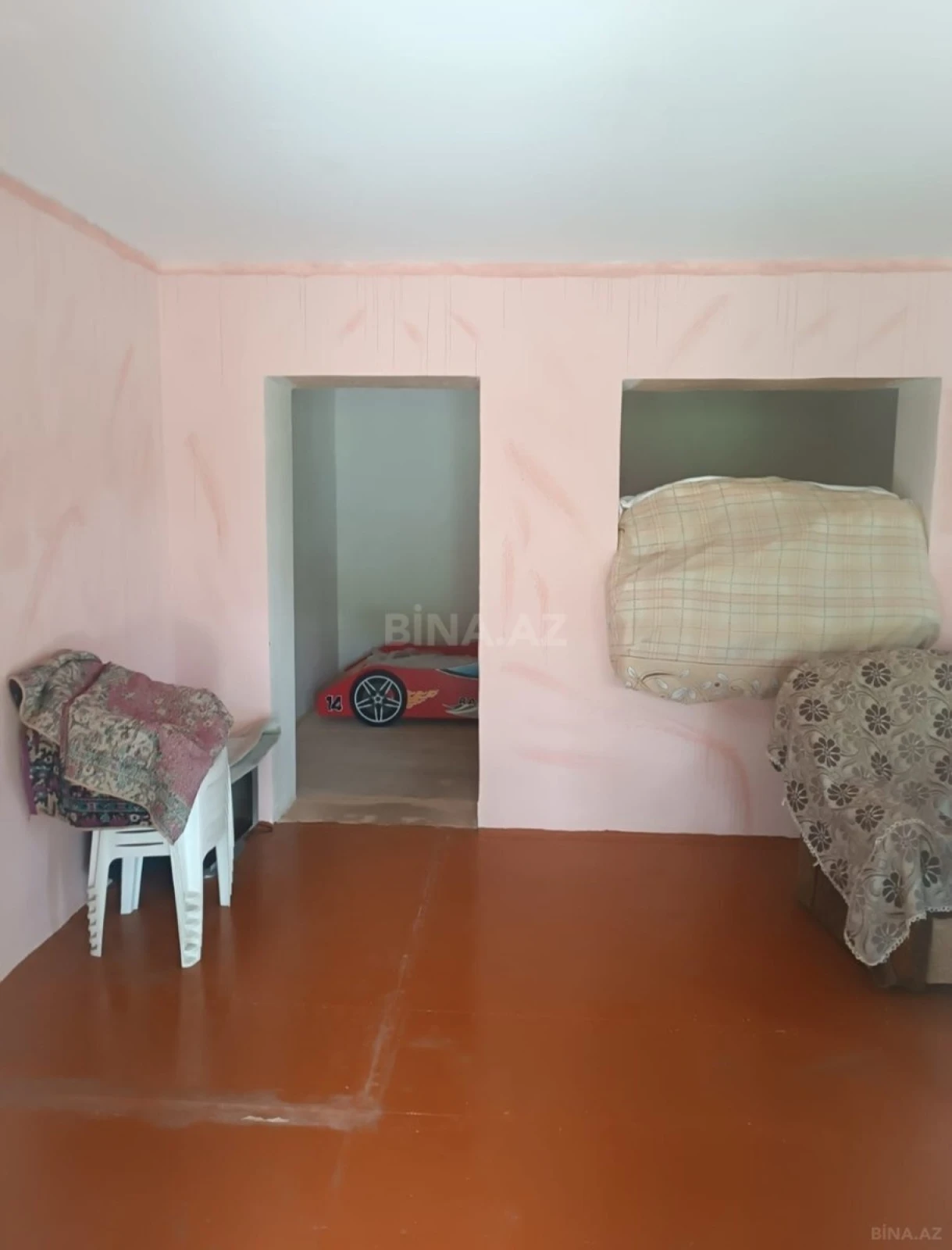 Satılır 6 otaqlı həyət evi 150 m²