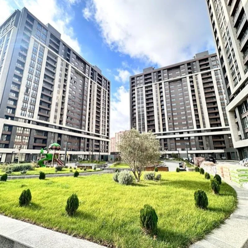 Satılır 2 otaqlı mənzil 68.3 m²
