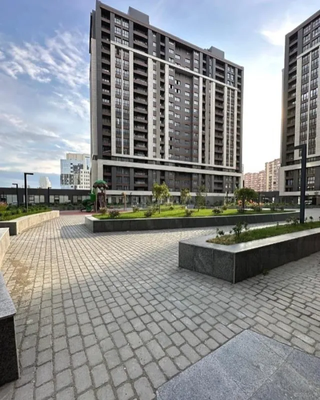 Satılır 2 otaqlı mənzil 68.3 m²