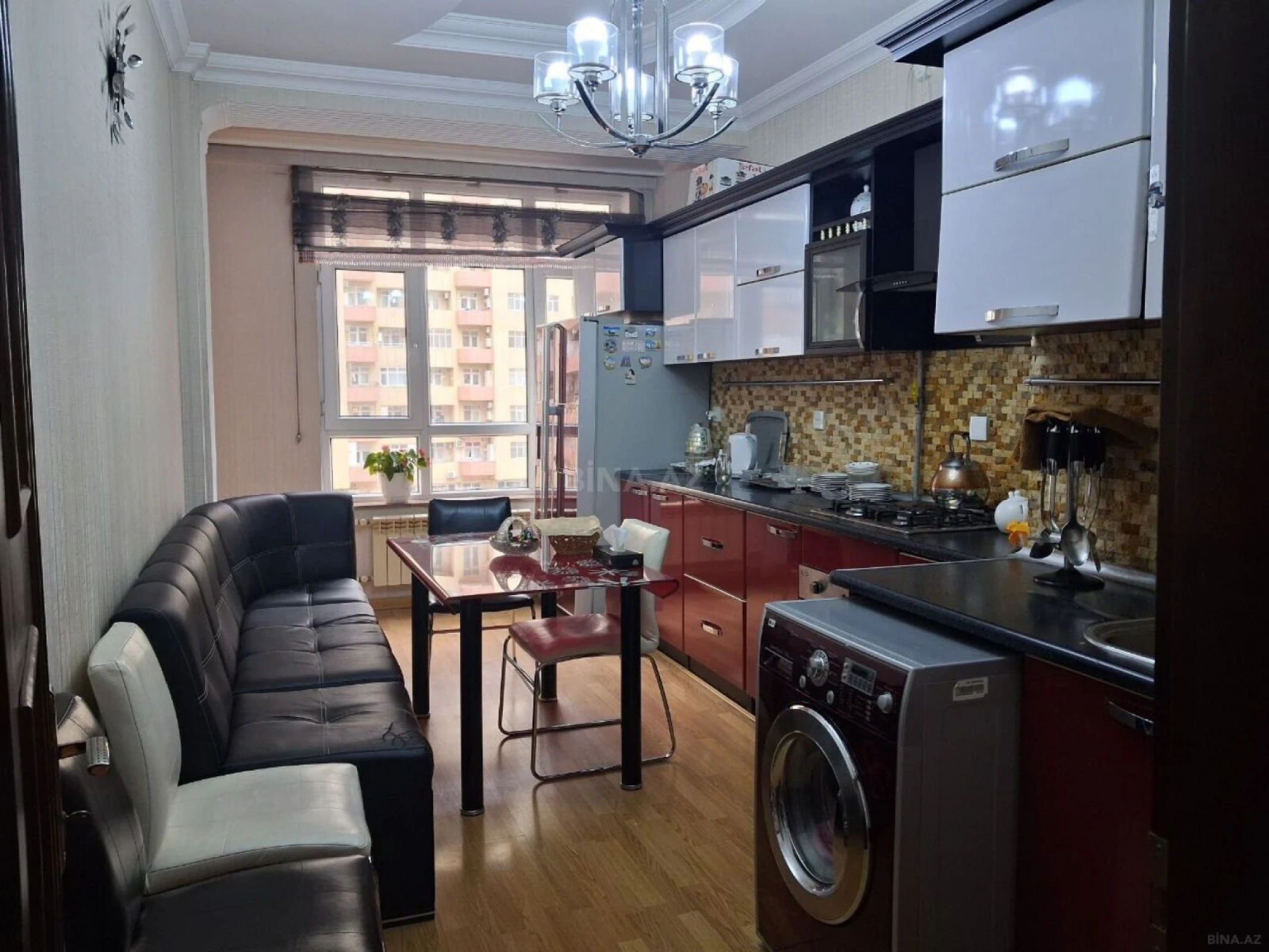 Satılır 2 otaqlı mənzil 90 m²