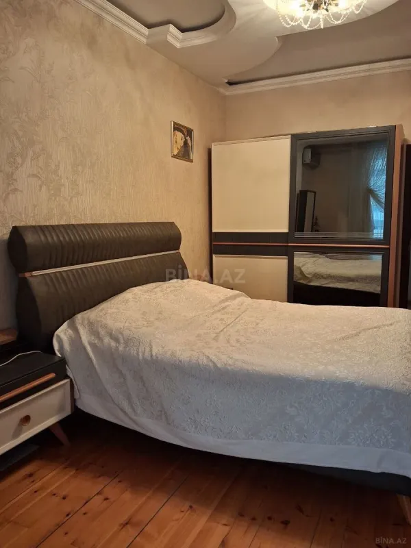 Satılır 2 otaqlı mənzil 90 m²
