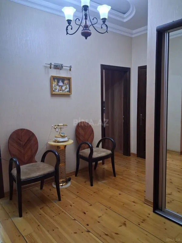 Satılır 2 otaqlı mənzil 90 m²